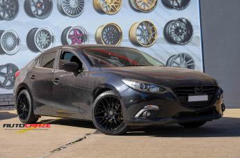 MAZDA-3-HOCKENHEIM-GLOSS-BLACK